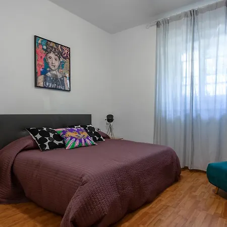 Apartment Intero Con Giardino *