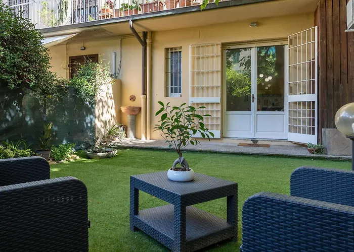 Intero Con Giardino Daire